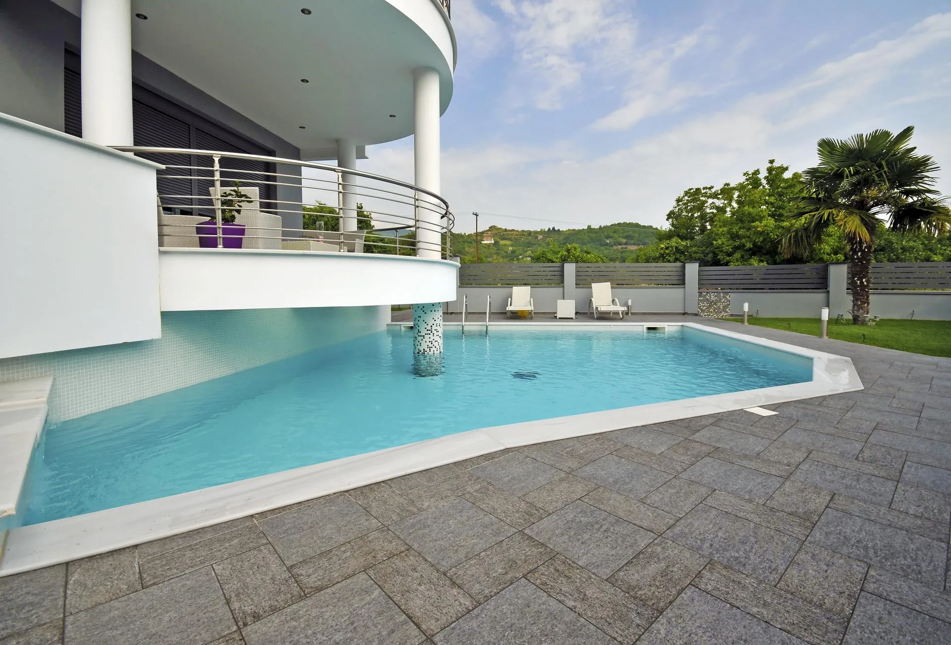 Οικιακή πισίνα - φωτογραφία 2