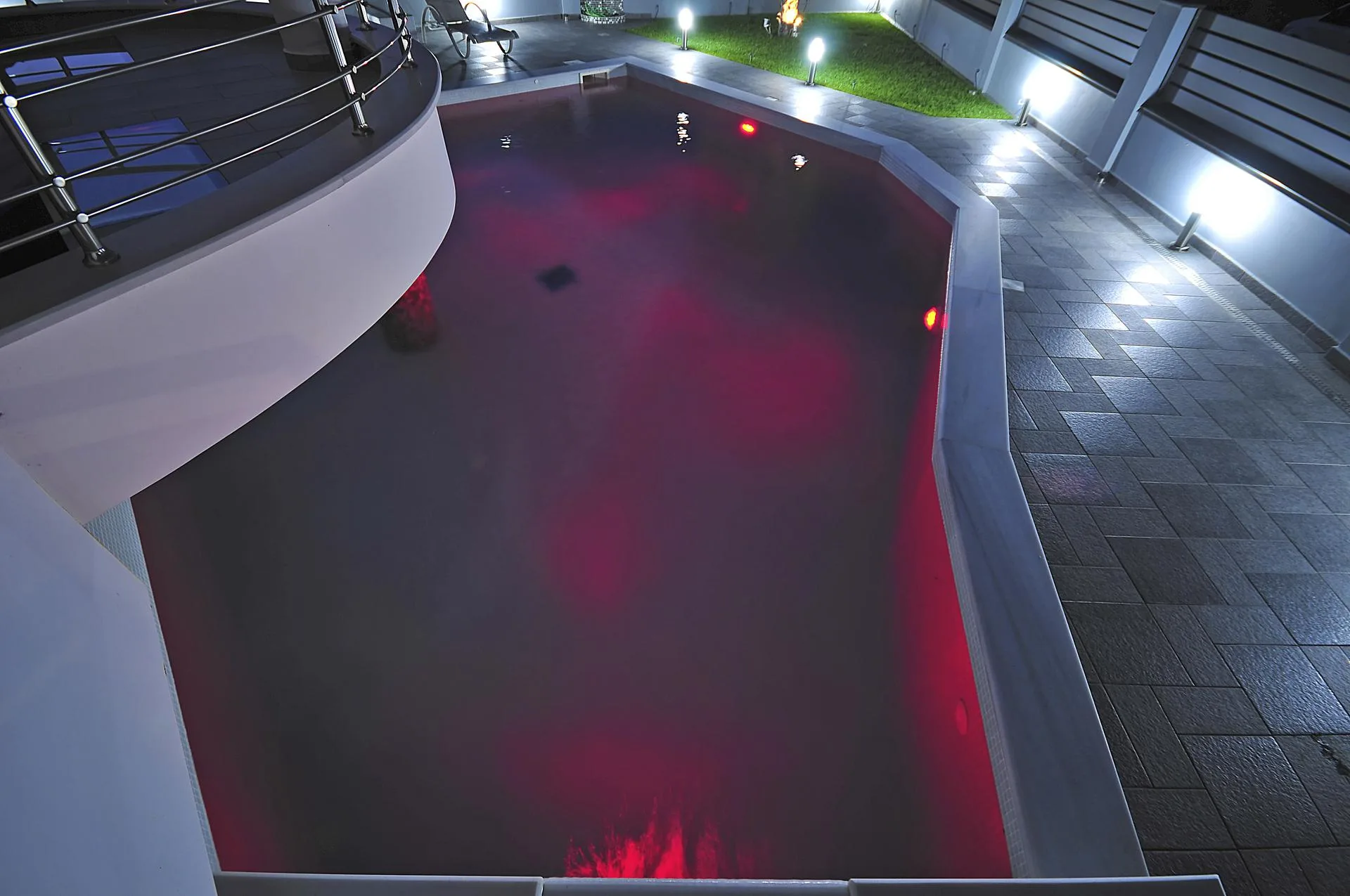 Οικιακή πισίνα - φωτογραφία 5